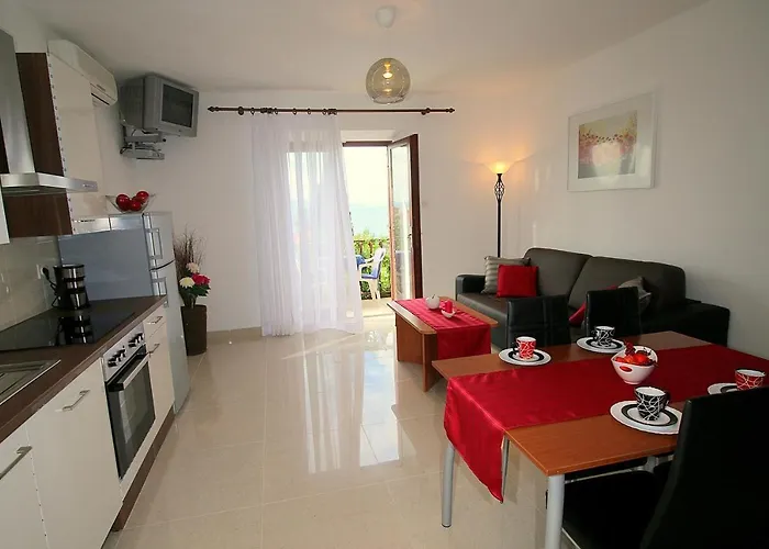 Apartamento Seaside With A Swimming Pool Sutivan, Brac - 15502 *