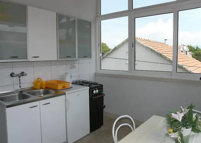 Seaside With A Swimming Pool Sutivan, Brac - 15502 Apartamento Sutivan