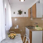 Apartamento Seaside With A Swimming Pool Sutivan, Brac - 15502