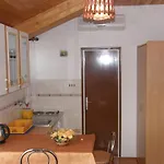 Seaside With A Swimming Pool Sutivan, Brac - 15502 Apartamento Sutivan