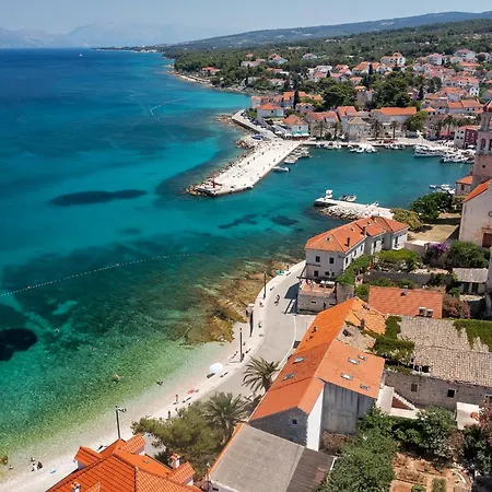 Seaside With A Swimming Pool Sutivan, Brac - 15502 *