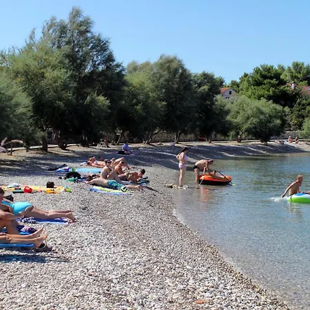 Apartamento Seaside With A Swimming Pool Sutivan, Brac - 15502
